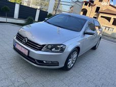 Купити Volkswagen Passat 2011 бу в Тячеві - купити на Автобазарі