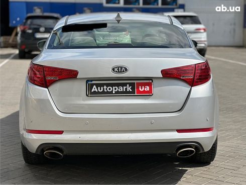 Kia Optima 2010 серый - фото 6