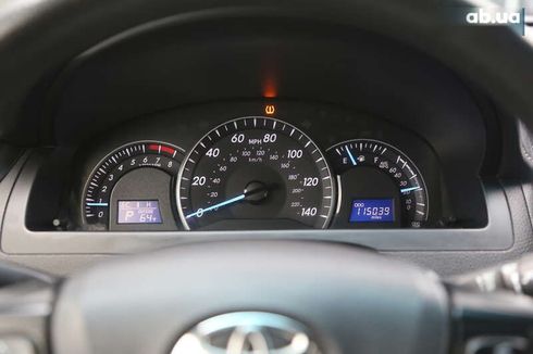 Toyota Camry 2015 - фото 19