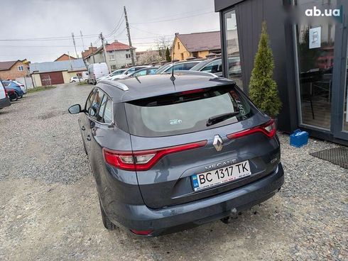 Renault Megane 2017 - фото 8