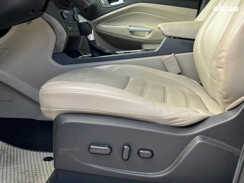 Ford Escape 2016 белый - фото 51
