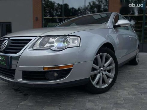 Volkswagen Passat 2010 - фото 3