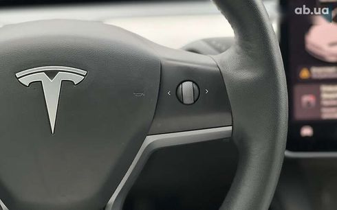 Tesla Model Y 2021 - фото 13