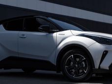 Гибрид Тойота C-HR Hybrid б/у - купить на Автобазаре