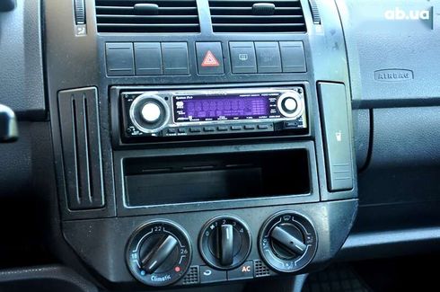 Volkswagen Polo 2006 - фото 30