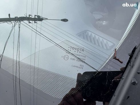 Toyota RAV4 2024 - фото 11