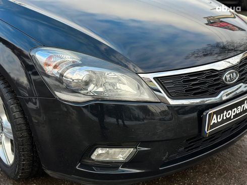 Kia Cee'd 2010 черный - фото 4