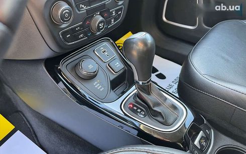 Jeep Compass 2018 - фото 16