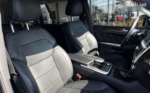 Mercedes-Benz GL-Класс 2016 - фото 25