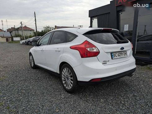 Ford Focus 2011 - фото 6