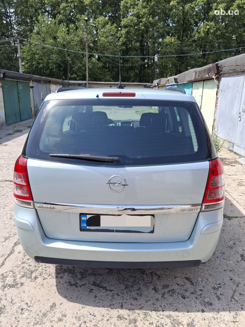 Opel Zafira 2009 серый - фото 3