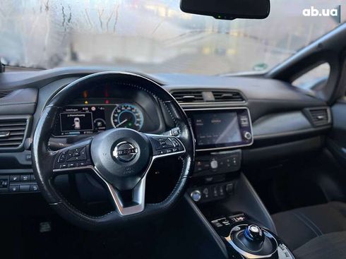 Nissan Leaf 2019 - фото 14