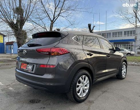 Hyundai Tucson 2019 - фото 22