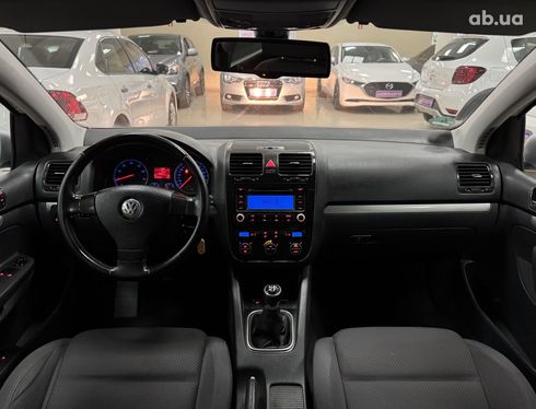 Volkswagen Golf 2006 серый - фото 12