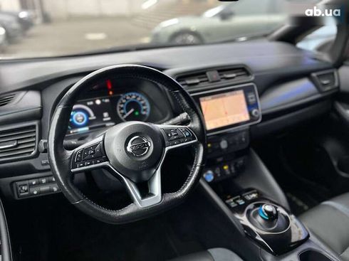 Nissan Leaf 2019 - фото 16