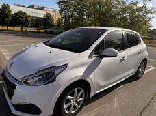 Купити Peugeot 208 2019 бу в Києві - купити на Автобазарі