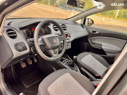 SEAT Ibiza 2013 - фото 15