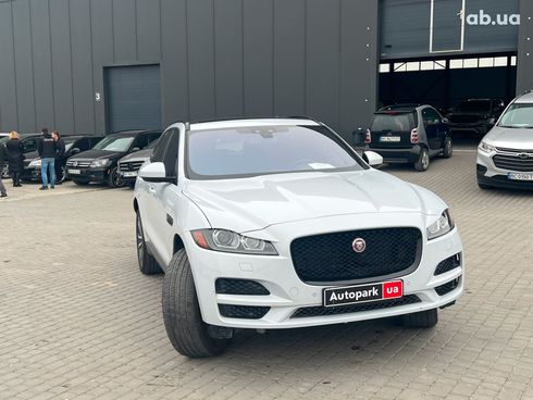 Jaguar F-Pace 2018 белый - фото 16