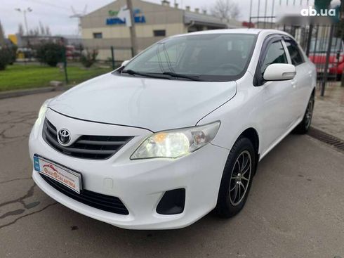 Toyota Corolla 2010 - фото 3