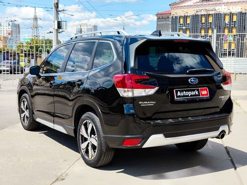 Subaru Forester 2020 черный - фото 4