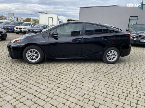 Toyota Prius 2022 - фото 4