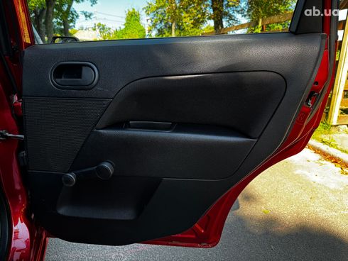 Ford Fiesta 2007 красный - фото 71