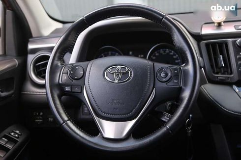 Toyota RAV4 2016 - фото 16