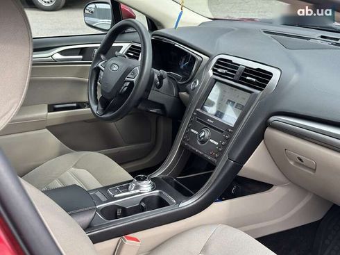 Ford Fusion 2017 - фото 26