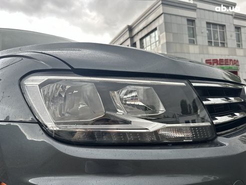 Volkswagen Tiguan 2021 серый - фото 11