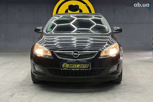 Opel Astra 2010 - фото 2