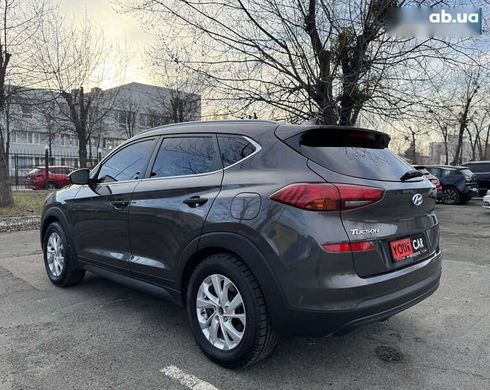 Hyundai Tucson 2019 - фото 17