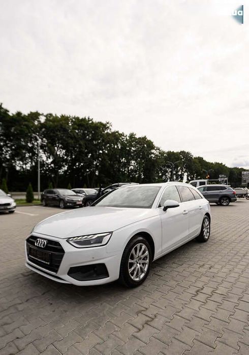 Audi A4 2019 - фото 10