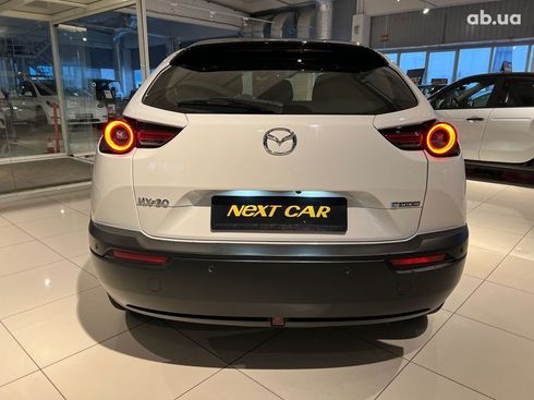 Mazda MX-30 2021 - фото 8