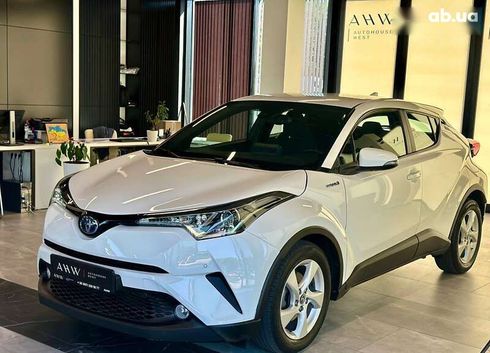 Toyota C-HR 2019 - фото 9