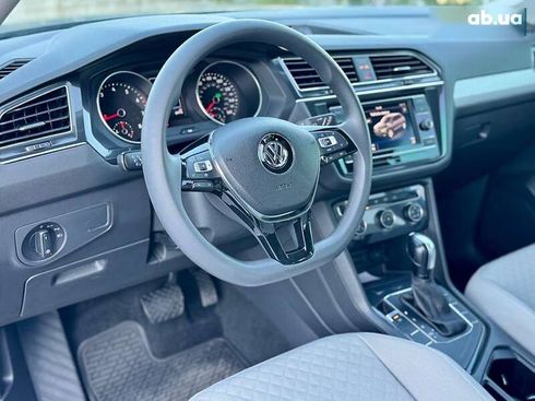 Volkswagen Tiguan 2019 - фото 17