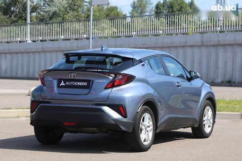 Toyota C-HR 2022 - фото 4