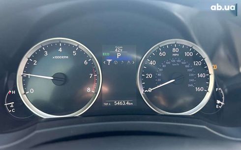Lexus IS 2014 - фото 12
