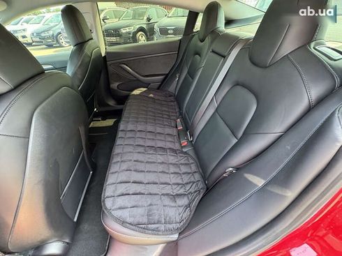 Tesla Model 3 2021 - фото 22