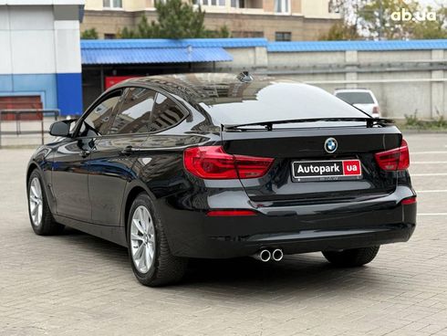 BMW 3 серия 2017 черный - фото 8