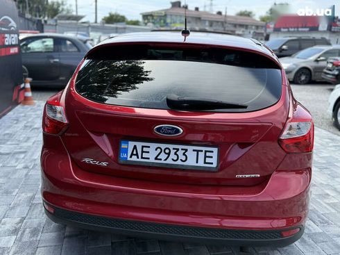 Ford Focus 2012 - фото 15