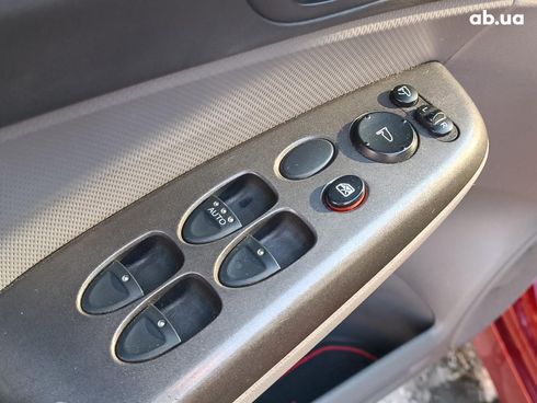 Honda Civic 2008 красный - фото 20