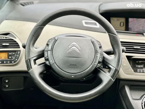 Citroёn C4 Picasso 2011 черный - фото 11