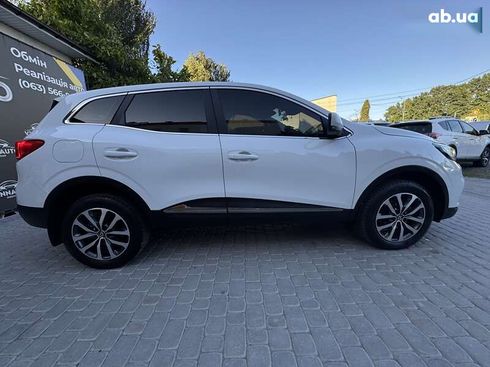 Renault Kadjar 2020 - фото 23