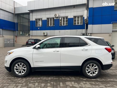 Chevrolet Equinox 2019 белый - фото 16