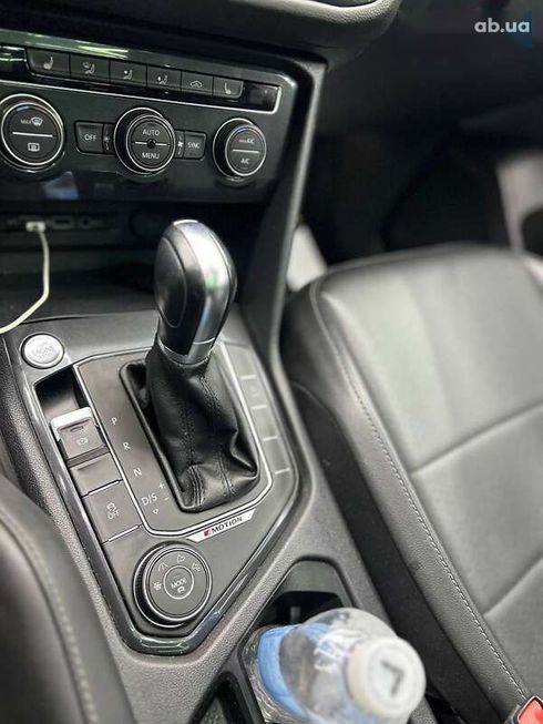 Volkswagen Tiguan 2018 - фото 13