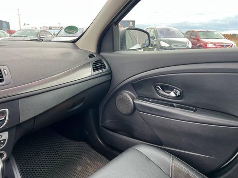 Renault Megane 2012 белый - фото 32