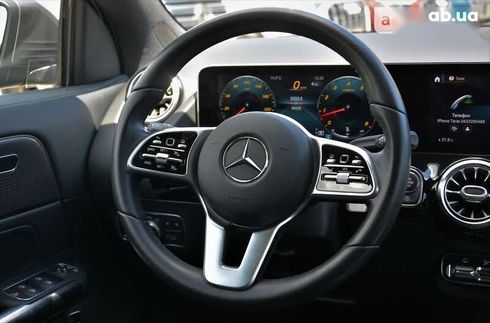 Mercedes-Benz GLA-Класс 2020 - фото 23