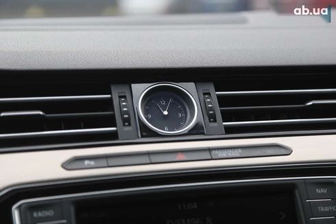 Volkswagen Passat 2015 - фото 19