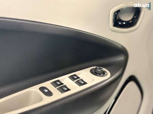Renault Zoe 2017 - фото 28