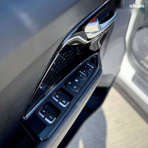 Kia Niro 2019 - фото 20